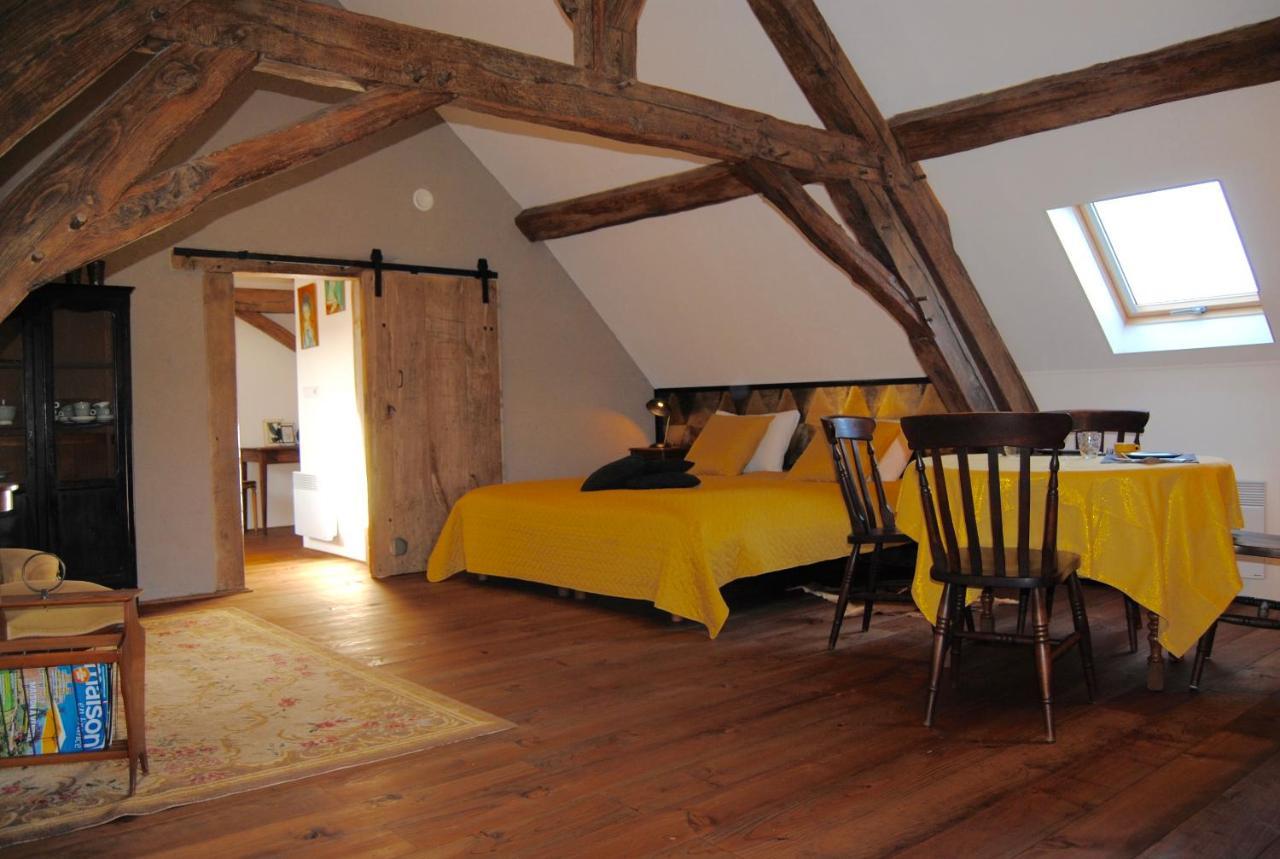 Chambres D'Hotes Domaine Les Grands Perons Hérisson Exterior foto